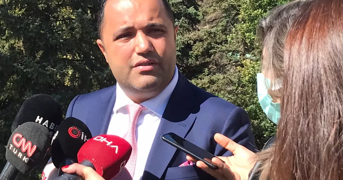 Rezan Rabati REZAN EPÖZDEMİR KİMDİR?