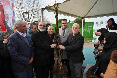 Bursa Büyükşehir’den Üreticiye Fide ve Fidan Desteği