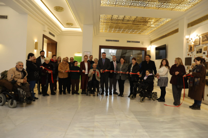 Özel Ressamlardan Anlamlı Sergi