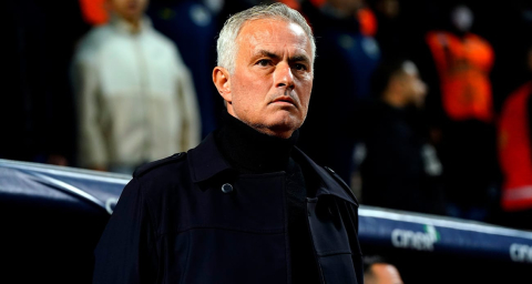 Fenerbahçe’den Jose Mourinho’ya Geçmiş Olsun Mesajı