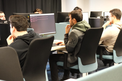 Bursa'da Gençlik Merkezi dijitale döndü