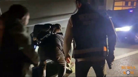 Silah tacirine film gibi operasyon