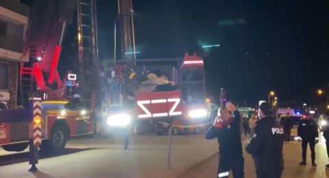 Pamukkale’de 7 Katlı Rezidansta Yangın Çıktı