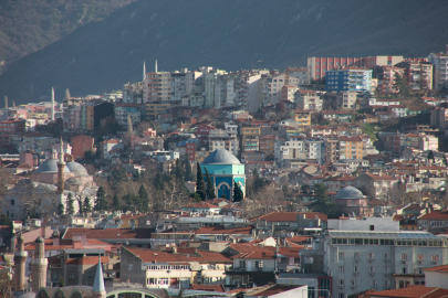 "Nüfusun Yüzde 65'i Kaçak ve Plansız Alanlarda"