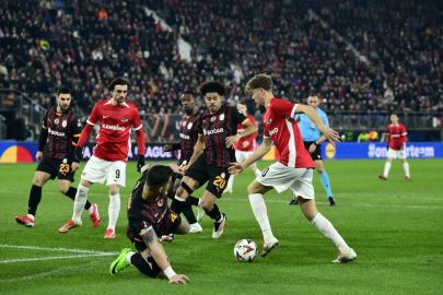 Galatasaray Turu Zora Soktu