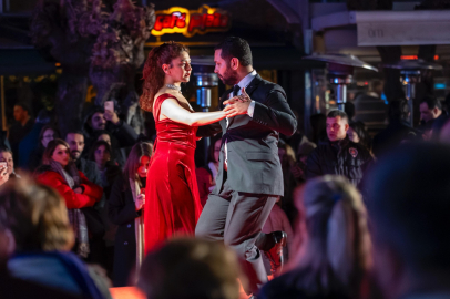 Sevginin Günü Konak’ta Love Fest ile Kutlandı