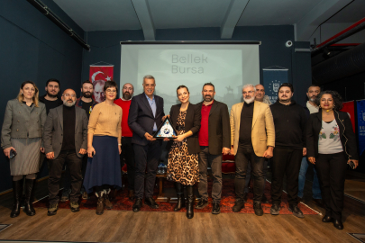 Bursa Bellek- Kent Söyleşileri’nin Konuğu Burcu Kara Oldu