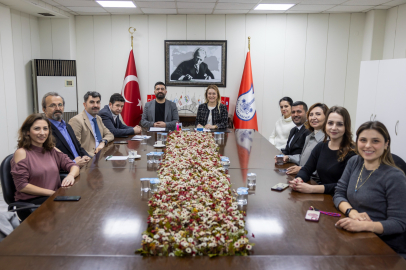 Konak’ta İmzalar Sağlıklı Kentleşme ve Yapılaşma İçin Atıldı