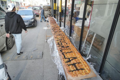 7 Metrelik Ramazan Pidesi
