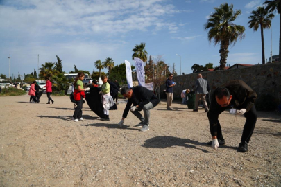 1 Saatte 32,5 Kilo Atık Toplandı