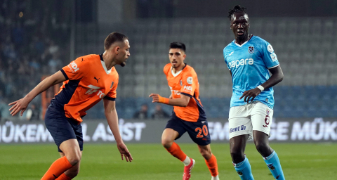 Fatih Tekke 'Fırtınası' Trabzonspor, Başakşehir'i Farklı Geçti