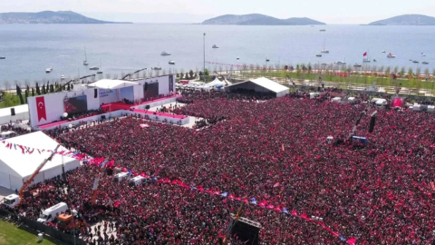 CANLI YAYIN: MALTEPE'DE 'İMAMOĞLU' MİTİNGİ
