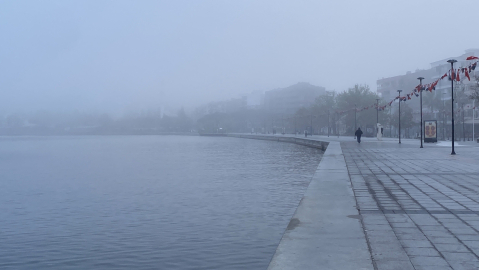 Çanakkale Boğazı transit gemi geçişlerine kapatıldı