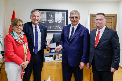 Başkan Tugay’dan Bosna-Hersek’e İEF daveti