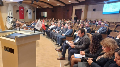 İhracatta hedef 1 milyar dolar