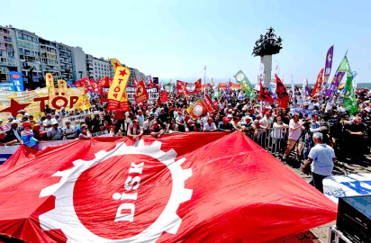 İZMİR’DE 30 NİSAN’DA 1 MAYIS BASKINI: ÇOK SAYIDA KİŞİ GÖZLATINDA