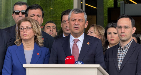 Özgür Özel Fiziki Saldırıya Uğradı