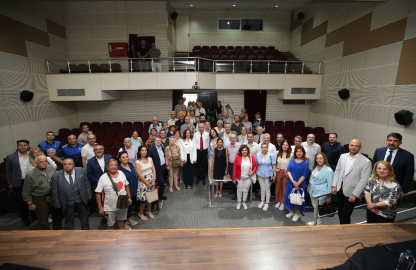 KARŞIYAKA’DA YERİNDEN YÖNETİM BULUŞMALARI SÜRÜYOR