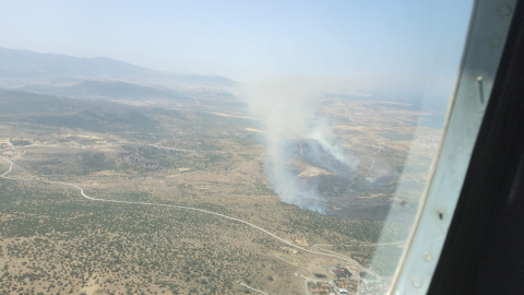 ALİAĞA’DA TARIM ARAZİLERİNDE YANGIN ALARMI
