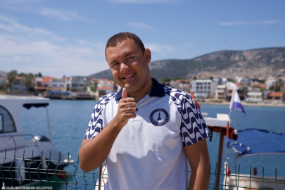 İZMİRLİ TUNA TUNCA, MANŞ DENİZİ’NDE ENGELLERİ AŞACAK