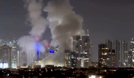 İran vuruyor: Tel Aviv'den dumanlar yükseliyor