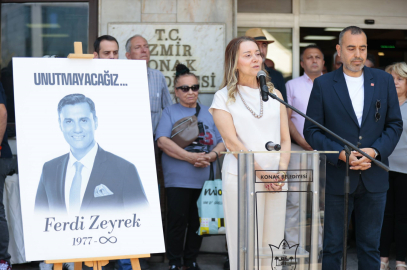 KONAK BELEDİYESİ’NDEN FERDİ ZEYREK’İN ANISINA ANLAMLI İKRAM