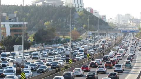 Yollarda 32 milyon adet taşıt var