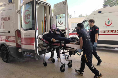 BURSA’DA OTOMOBİLLER ÇARPIŞTI: 4 YARALI