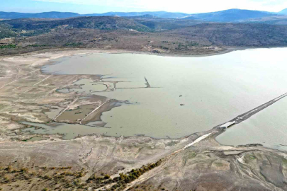 ÇEŞME’DE SU ALARMI: KUTLU AKTAŞ BARAJI YÜZDE 10’UN ALTINDA