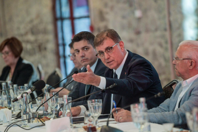TUGAY: İZMİR’E YAKIŞAN, TÜRKİYE’YE ÖRNEK OLMAKTIR