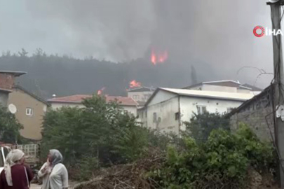 BURSA’DA ORMAN YANGINI KÖYDEKİ EVLERE SIÇRADI