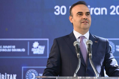 YAPAY ZEKA KULLANIMINI YAYGINLAŞTIRACAĞIZ
