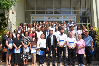BAŞARILI AKADEMİSYENLER ÖDÜLLENDİRİLDİ