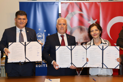 BURSA BÜYÜKŞEHİR'DE İŞÇİNİN YÜZÜ GÜLDÜ