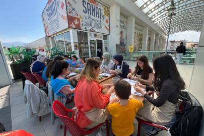 İNEGÖL AVM'DE SANAT BULUŞMASI