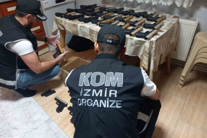 İZMİR’DE SİLAH TİCARETİ OPERASYONU: 9 TUTUKLAMA
