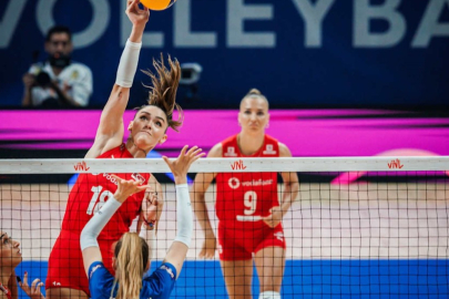 A MİLLİ KADIN VOLEYBOL TAKIMI, ÇEKYA’YA MAĞLUP OLDU