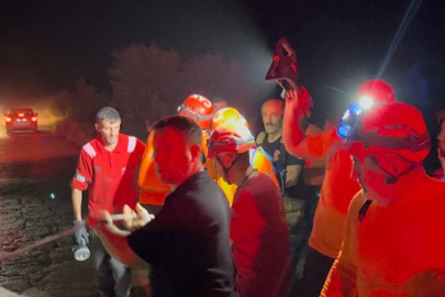 BURSA’DAKİ ORMAN YANGINA GÖNÜLLÜ GELDİLER, UÇURUMDA CAN VERDİLER