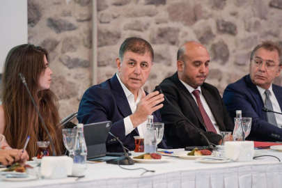 İZMİR’İN TURİZM YOL HARİTASI İÇİN GÜÇ BİRLİĞİ