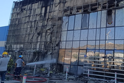 ALİAĞA’DA FABRİKADA KORKUTAN YANGIN