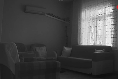 DEPREM GÜVENLİK KAMERASINA BÖYLE YANSIDI