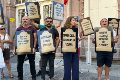 İZMİRLİ KOOPERATİF MAĞDURLARINDAN MEZAR TAŞLI EYLEM