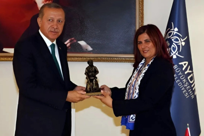 ÖZLEM ÇERÇİOĞLU CHP’DEN İSTİFA ETTİ