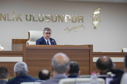 BAŞKAN TUGAY’DAN İZBAN KRİZİ AÇIKLAMASI