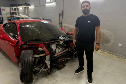 17 MİLYONLUK FERRARİ KAZASINI YAPAN USTA MASRAFI ÜSTLENDİ