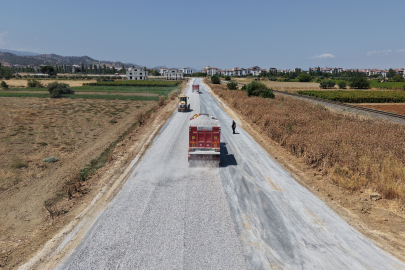 SALİHLİ ’DE YOL TAŞINDI, STATİK KAPLAMA ÇALIŞMASI BAŞLADI