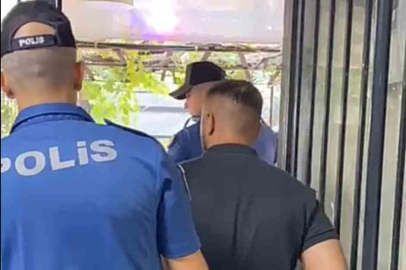 KONAK ’TA TRAFİK POLİSİNE SALDIRAN ŞAHIS TUTUKLANDI