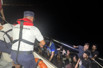 MENDERES AÇIKLARINDA 18 DÜZENSİZ GÖÇMEN YAKALANDI