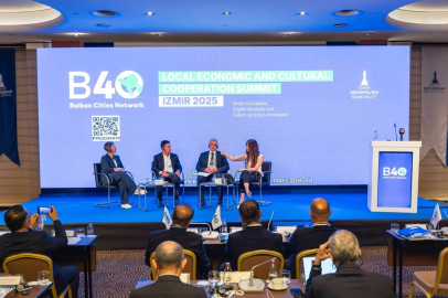B40 ZİRVESİ’NDE ŞEHİRLERİN ULUSLARARASI ROLÜ TARTIŞILDI