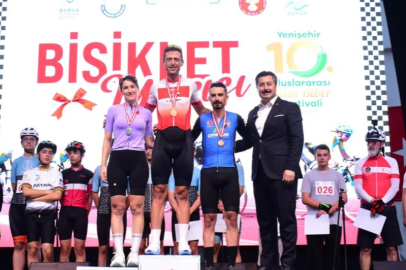 BİSİKLET YARIŞI NEFES KESTİ
